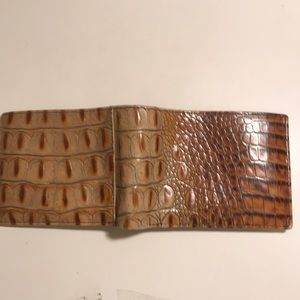 Brahmin Billfold Melbourne Wallet Pecan